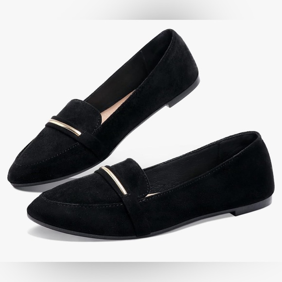 Women’s Pointy Toed Loafer - Picture 1 of 5